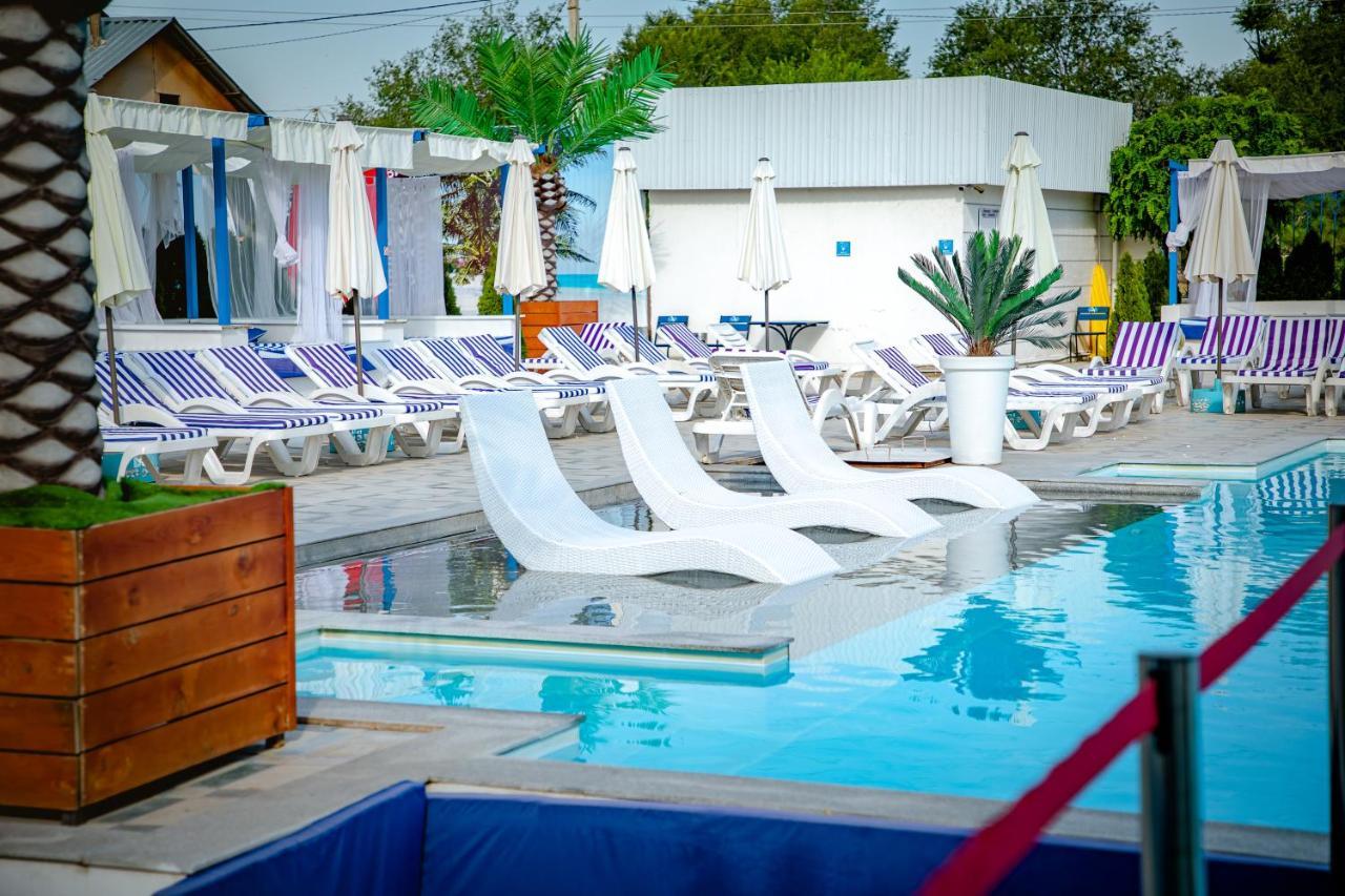 Del Mare Hotel Капчагай Екстериор снимка