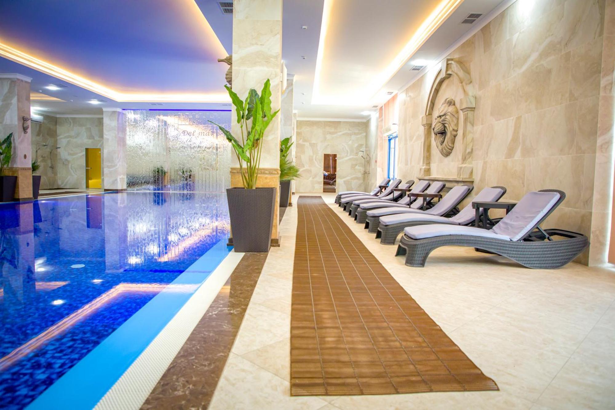 Del Mare Hotel Капчагай Екстериор снимка